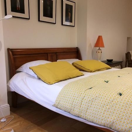 Saint-Aubin-du-Cormier Chambre Independante Au Manoir De La Celinais Cote Cour מראה חיצוני תמונה
